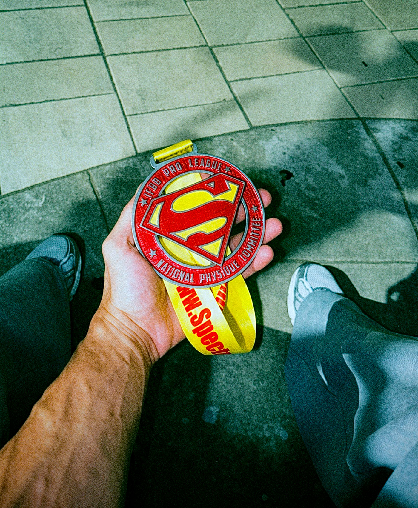 Saturday Selfie… on Sunday: A Medal From Santa Cruz 🥉